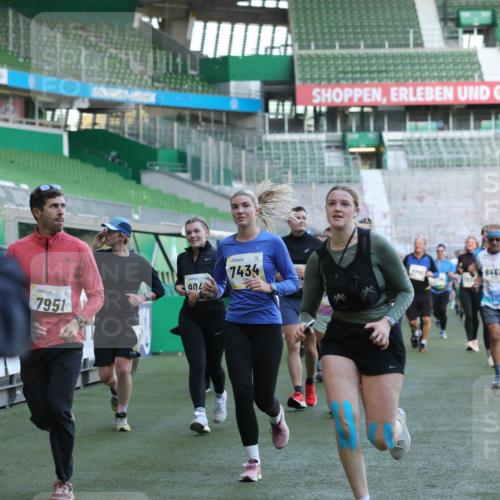 06.10.2024 - 19. swb-Marathon Bremen Yannick Fuchs http://msf.ph/oto/7449593 06.10.2024 10:36:22 Laufen im Stadion 7018, 7020, 7051, 7101, 7102, 7167, 7182, 7300, 7434, 7460, 7522, 7529, 7547, 7573, 7609, 7610, 7639, 7667, 7686, 7708, 7709, 7715, 7724, 7747, 7748, 7769, 7896, 7907, 7937, 7939, 7944, 7945, 7951, 7969, 8081, 8082, 8084, 8096, 8102, 8116, 8125, 8212, 8253, 8254, 8367, 8379, 8401, 8462, 8483, 8486, 8530, 8545, 8668, 8675, 8685, 8704, 8737, 8914, 8920, 8941, 8977, 8978, 9017, 9020, 9024, 9042, 9043, 9083 meine-sportfotos.de