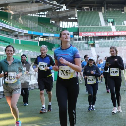 06.10.2024 - 19. swb-Marathon Bremen Yannick Fuchs http://msf.ph/oto/7449666 06.10.2024 10:36:32 Laufen im Stadion 7022, 7051, 7101, 7102, 7152, 7300, 7326, 7434, 7529, 7547, 7558, 7573, 7610, 7636, 7667, 7708, 7709, 7715, 7721, 7747, 7748, 7769, 7792, 7896, 7907, 7939, 7944, 7951, 8078, 8081, 8082, 8083, 8084, 8102, 8116, 8125, 8168, 8170, 8253, 8254, 8379, 8401, 8438, 8462, 8486, 8493, 8530, 8545, 8592, 8613, 8621, 8737, 8741, 8751, 8914, 8920, 8977, 8978, 9020, 9022, 9024, 9042, 9043, 9083 meine-sportfotos.de
