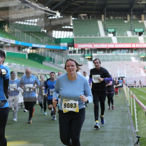 06.10.2024 - 19. swb-Marathon Bremen Yannick Fuchs http://msf.ph/oto/7449700 06.10.2024 10:36:37 Laufen im Stadion 7022, 7051, 7101, 7102, 7104, 7152, 7160, 7300, 7326, 7434, 7529, 7547, 7558, 7636, 7667, 7708, 7709, 7715, 7721, 7747, 7748, 7769, 7792, 7896, 7907, 7939, 7944, 7951, 8078, 8081, 8082, 8083, 8084, 8102, 8116, 8125, 8138, 8168, 8170, 8253, 8254, 8379, 8401, 8430, 8438, 8462, 8493, 8545, 8592, 8613, 8621, 8708, 8737, 8741, 8751, 8914, 8977, 8978, 9020, 9022, 9024, 9042, 9043, 9083, 9990 meine-sportfotos.de