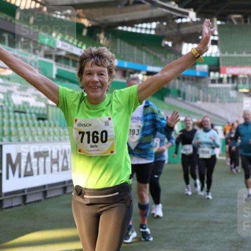 06.10.2024 - 19. swb-Marathon Bremen Yannick Fuchs http://msf.ph/oto/7449902 06.10.2024 10:37:05 Laufen im Stadion 7022, 7064, 7104, 7152, 7160, 7172, 7326, 7399, 7416, 7441, 7495, 7558, 7626, 7627, 7636, 7645, 7721, 7792, 7818, 7819, 7834, 7908, 8025, 8026, 8032, 8050, 8051, 8077, 8078, 8083, 8104, 8138, 8168, 8170, 8193, 8201, 8202, 8216, 8221, 8340, 8407, 8430, 8438, 8448, 8493, 8529, 8574, 8592, 8599, 8613, 8621, 8660, 8693, 8696, 8703, 8708, 8731, 8741, 8751, 8770, 8778, 8811, 8862, 8977, 8978, 9010, 9022, 9024, 9074, 9123, 9990 meine-sportfotos.de
