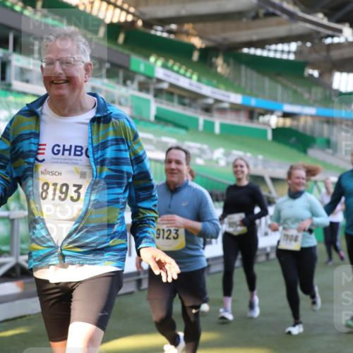 06.10.2024 - 19. swb-Marathon Bremen Yannick Fuchs http://msf.ph/oto/7449923 06.10.2024 10:37:07 Laufen im Stadion 7022, 7064, 7104, 7152, 7160, 7172, 7326, 7399, 7416, 7441, 7495, 7558, 7626, 7627, 7636, 7645, 7721, 7792, 7818, 7819, 7834, 7908, 8025, 8026, 8032, 8050, 8051, 8077, 8078, 8083, 8104, 8138, 8168, 8170, 8193, 8201, 8202, 8216, 8221, 8340, 8407, 8430, 8438, 8448, 8493, 8529, 8574, 8592, 8599, 8613, 8621, 8660, 8693, 8696, 8703, 8708, 8731, 8741, 8751, 8770, 8778, 8811, 8862, 9010, 9022, 9024, 9074, 9123, 9990 meine-sportfotos.de