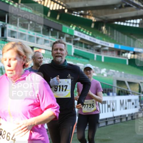 06.10.2024 - 19. swb-Marathon Bremen Yannick Fuchs http://msf.ph/oto/7449948 06.10.2024 10:32:53 Laufen im Stadion 7028, 7049, 7050, 7057, 7108, 7125, 7126, 7179, 7316, 7317, 7354, 7373, 7375, 7425, 7442, 7477, 7481, 7499, 7506, 7574, 7621, 7656, 7678, 7734, 7735, 7751, 7758, 7849, 7865, 7975, 8020, 8022, 8045, 8048, 8119, 8137, 8189, 8231, 8314, 8315, 8317, 8348, 8359, 8361, 8384, 8432, 8479, 8485, 8504, 8540, 8616, 8643, 8663, 8682, 8683, 8686, 8700, 8705, 8724, 8759, 8822, 8852, 8858, 8934, 9021, 9100, 9108, 9112, 9115, 9117, 9130 meine-sportfotos.de