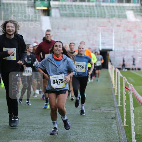 06.10.2024 - 19. swb-Marathon Bremen Yannick Fuchs http://msf.ph/oto/7449986 06.10.2024 10:32:58 Laufen im Stadion 7028, 7049, 7050, 7057, 7108, 7125, 7126, 7316, 7317, 7333, 7354, 7373, 7375, 7425, 7442, 7477, 7481, 7499, 7506, 7574, 7621, 7656, 7678, 7734, 7735, 7751, 7758, 7801, 7849, 7865, 7975, 8020, 8022, 8034, 8045, 8048, 8119, 8137, 8189, 8314, 8315, 8317, 8348, 8361, 8384, 8432, 8479, 8485, 8504, 8540, 8643, 8663, 8686, 8700, 8705, 8724, 8759, 8822, 8852, 8858, 8864, 8934, 9100, 9108, 9112, 9114, 9115, 9117, 9130 meine-sportfotos.de