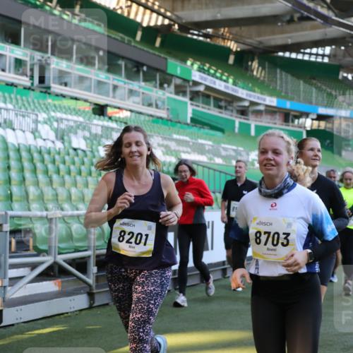 06.10.2024 - 19. swb-Marathon Bremen Yannick Fuchs http://msf.ph/oto/7449990 06.10.2024 10:37:16 Laufen im Stadion 7038, 7064, 7104, 7160, 7172, 7220, 7399, 7416, 7441, 7495, 7512, 7588, 7611, 7612, 7626, 7627, 7645, 7688, 7721, 7817, 7818, 7819, 7834, 7908, 8021, 8025, 8026, 8032, 8050, 8051, 8077, 8104, 8138, 8168, 8169, 8170, 8182, 8184, 8193, 8201, 8202, 8216, 8217, 8221, 8282, 8340, 8407, 8430, 8448, 8529, 8574, 8599, 8660, 8687, 8693, 8696, 8703, 8708, 8731, 8741, 8770, 8778, 8811, 8862, 8967, 9010, 9074, 9103, 9123, 9990 meine-sportfotos.de