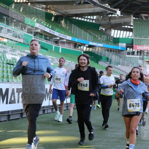 06.10.2024 - 19. swb-Marathon Bremen Yannick Fuchs http://msf.ph/oto/7450006 06.10.2024 10:33:00 Laufen im Stadion 7028, 7049, 7050, 7057, 7108, 7125, 7126, 7316, 7317, 7333, 7354, 7373, 7375, 7425, 7442, 7477, 7499, 7506, 7574, 7621, 7656, 7678, 7734, 7735, 7751, 7758, 7801, 7849, 7865, 8020, 8022, 8034, 8045, 8048, 8137, 8189, 8314, 8315, 8317, 8348, 8361, 8384, 8432, 8479, 8485, 8504, 8540, 8643, 8663, 8686, 8700, 8705, 8724, 8759, 8852, 8858, 8864, 8934, 8986, 9059, 9108, 9112, 9114, 9115, 9117 meine-sportfotos.de