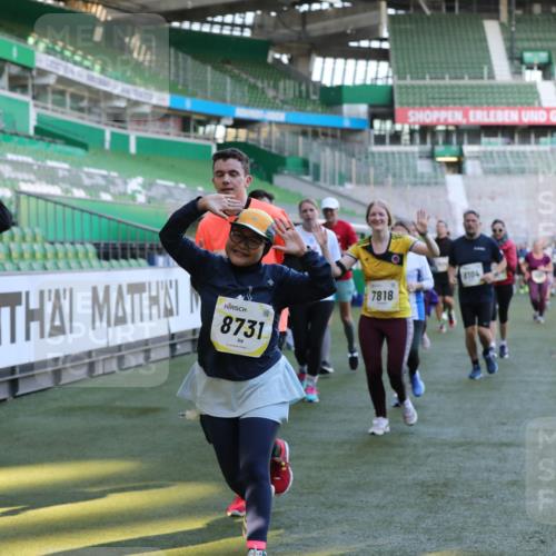 06.10.2024 - 19. swb-Marathon Bremen Yannick Fuchs http://msf.ph/oto/7450027 06.10.2024 10:37:23 Laufen im Stadion 7038, 7064, 7164, 7172, 7220, 7399, 7416, 7441, 7495, 7512, 7588, 7611, 7612, 7626, 7627, 7645, 7688, 7711, 7713, 7817, 7818, 7819, 7834, 7908, 7999, 8021, 8025, 8026, 8032, 8050, 8051, 8077, 8104, 8130, 8169, 8182, 8184, 8193, 8201, 8202, 8216, 8217, 8221, 8282, 8294, 8340, 8393, 8407, 8448, 8464, 8529, 8532, 8535, 8574, 8597, 8599, 8660, 8687, 8693, 8696, 8703, 8731, 8770, 8778, 8811, 8862, 8967, 9010, 9055, 9074, 9103, 9123, 9129 meine-sportfotos.de