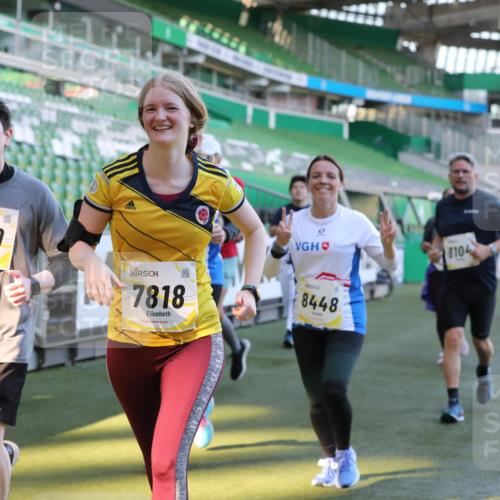 06.10.2024 - 19. swb-Marathon Bremen Yannick Fuchs http://msf.ph/oto/7450053 06.10.2024 10:37:26 Laufen im Stadion 7038, 7164, 7172, 7220, 7399, 7416, 7441, 7495, 7512, 7588, 7611, 7612, 7626, 7627, 7645, 7688, 7711, 7713, 7817, 7818, 7819, 7834, 7908, 7999, 8021, 8025, 8026, 8032, 8050, 8051, 8077, 8104, 8130, 8169, 8182, 8184, 8201, 8202, 8213, 8216, 8217, 8221, 8282, 8294, 8340, 8393, 8407, 8448, 8464, 8529, 8532, 8535, 8574, 8597, 8599, 8660, 8687, 8693, 8696, 8703, 8731, 8770, 8778, 8811, 8862, 8967, 9010, 9055, 9074, 9103, 9123, 9129 meine-sportfotos.de