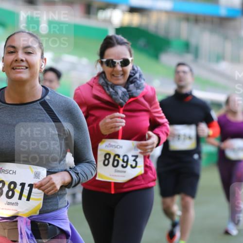 06.10.2024 - 19. swb-Marathon Bremen Yannick Fuchs http://msf.ph/oto/7450081 06.10.2024 10:37:30 Laufen im Stadion 7038, 7164, 7172, 7220, 7399, 7441, 7495, 7512, 7588, 7611, 7612, 7645, 7672, 7681, 7688, 7711, 7713, 7728, 7729, 7817, 7818, 7819, 7834, 7999, 8021, 8025, 8026, 8032, 8063, 8077, 8104, 8114, 8130, 8140, 8141, 8145, 8169, 8182, 8184, 8201, 8202, 8213, 8216, 8217, 8221, 8282, 8294, 8340, 8393, 8407, 8448, 8464, 8529, 8532, 8535, 8537, 8574, 8597, 8599, 8660, 8687, 8693, 8696, 8697, 8703, 8731, 8770, 8778, 8811, 8862, 8967, 9010, 9055, 9074, 9103, 9129 meine-sportfotos.de