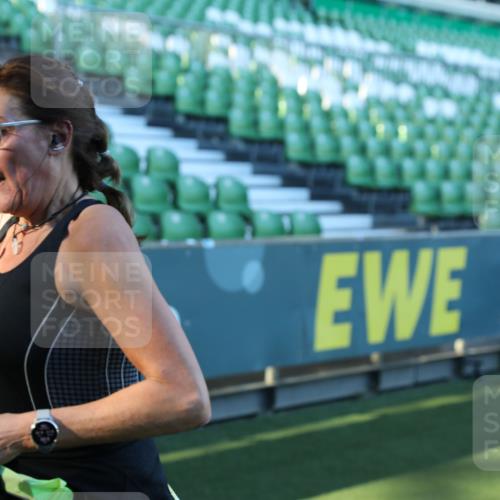 06.10.2024 - 19. swb-Marathon Bremen Yannick Fuchs http://msf.ph/oto/7450117 06.10.2024 10:38:07 Laufen im Stadion 7062, 7070, 7075, 7079, 7093, 7112, 7166, 7211, 7212, 7235, 7301, 7310, 7348, 7356, 7357, 7374, 7420, 7440, 7455, 7473, 7475, 7500, 7524, 7527, 7543, 7544, 7653, 7672, 7681, 7711, 7713, 7725, 7728, 7729, 7732, 7760, 7808, 7836, 7845, 7881, 7916, 7933, 7994, 7995, 7999, 8063, 8114, 8134, 8136, 8140, 8141, 8145, 8188, 8213, 8295, 8296, 8393, 8417, 8439, 8455, 8507, 8537, 8549, 8554, 8565, 8623, 8697, 8714, 8821, 8895, 8906, 8912, 8921, 8926, 8944, 9055 meine-sportfotos.de