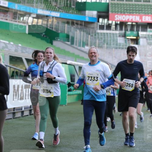 06.10.2024 - 19. swb-Marathon Bremen Yannick Fuchs http://msf.ph/oto/7450153 06.10.2024 10:33:18 Laufen im Stadion 7028, 7049, 7057, 7108, 7125, 7201, 7269, 7316, 7317, 7333, 7354, 7373, 7375, 7442, 7477, 7506, 7509, 7510, 7608, 7621, 7656, 7678, 7734, 7735, 7751, 7758, 7801, 7849, 7898, 8020, 8022, 8034, 8048, 8153, 8189, 8194, 8195, 8224, 8241, 8308, 8314, 8315, 8384, 8451, 8479, 8485, 8504, 8534, 8540, 8611, 8643, 8653, 8686, 8705, 8724, 8852, 8858, 8864, 8986, 9003, 9041, 9053, 9059, 9072, 9073, 9112, 9114, 9126 meine-sportfotos.de