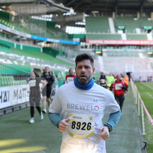 06.10.2024 - 19. swb-Marathon Bremen Yannick Fuchs http://msf.ph/oto/7450165 06.10.2024 10:38:27 Laufen im Stadion 7068, 7070, 7075, 7079, 7093, 7166, 7211, 7212, 7235, 7301, 7336, 7348, 7374, 7420, 7455, 7473, 7475, 7500, 7524, 7527, 7543, 7544, 7653, 7705, 7725, 7760, 7791, 7836, 7845, 7933, 7949, 8134, 8136, 8149, 8164, 8165, 8296, 8417, 8422, 8455, 8507, 8518, 8519, 8549, 8554, 8563, 8565, 8590, 8591, 8623, 8690, 8714, 8758, 8821, 8876, 8880, 8912, 8916, 8926, 8930, 8944, 9062 meine-sportfotos.de