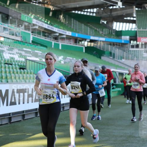 06.10.2024 - 19. swb-Marathon Bremen Yannick Fuchs http://msf.ph/oto/7450201 06.10.2024 10:33:22 Laufen im Stadion 7028, 7049, 7057, 7108, 7125, 7201, 7269, 7316, 7333, 7354, 7442, 7506, 7509, 7510, 7608, 7621, 7663, 7751, 7758, 7801, 7849, 7867, 7869, 7898, 7997, 8020, 8022, 8034, 8048, 8153, 8189, 8194, 8195, 8224, 8241, 8308, 8314, 8315, 8384, 8451, 8485, 8504, 8534, 8540, 8611, 8643, 8653, 8686, 8705, 8724, 8798, 8852, 8864, 8986, 9003, 9041, 9053, 9059, 9072, 9073, 9112, 9114, 9126 meine-sportfotos.de