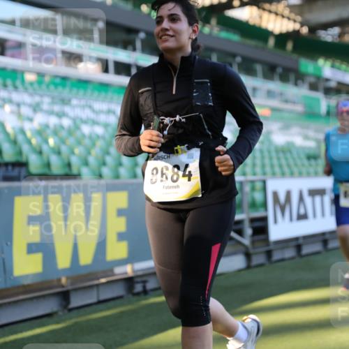 06.10.2024 - 19. swb-Marathon Bremen Yannick Fuchs http://msf.ph/oto/7450354 06.10.2024 10:39:01 Laufen im Stadion 7043, 7068, 7115, 7173, 7219, 7248, 7311, 7324, 7331, 7336, 7359, 7517, 7589, 7592, 7593, 7780, 7781, 7868, 7934, 7952, 8064, 8126, 8128, 8135, 8247, 8353, 8420, 8422, 8453, 8518, 8519, 8563, 8590, 8591, 8684, 8734, 8758, 8795, 8855, 8866, 8872, 8930, 8950, 9011, 9062, 9113 meine-sportfotos.de