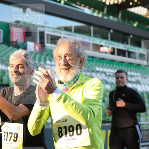 06.10.2024 - 19. swb-Marathon Bremen Yannick Fuchs http://msf.ph/oto/7450419 06.10.2024 10:34:14 Laufen im Stadion 7040, 7048, 7122, 7130, 7221, 7223, 7227, 7242, 7255, 7262, 7264, 7352, 7358, 7377, 7383, 7395, 7404, 7418, 7446, 7507, 7532, 7577, 7693, 7718, 7722, 7723, 7745, 7775, 7811, 7832, 7844, 7848, 7886, 7909, 7910, 7929, 7935, 7971, 7987, 8005, 8006, 8017, 8027, 8033, 8107, 8113, 8115, 8178, 8179, 8190, 8197, 8203, 8208, 8229, 8235, 8236, 8269, 8270, 8283, 8293, 8326, 8338, 8382, 8398, 8399, 8414, 8415, 8435, 8463, 8546, 8550, 8572, 8579, 8607, 8608, 8612, 8640, 8644, 8670, 8694 meine-sportfotos.de
