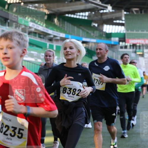 06.10.2024 - 19. swb-Marathon Bremen Yannick Fuchs http://msf.ph/oto/7450428 06.10.2024 10:34:15 Laufen im Stadion 7040, 7048, 7122, 7130, 7221, 7223, 7227, 7242, 7255, 7262, 7264, 7352, 7358, 7377, 7383, 7395, 7404, 7418, 7446, 7507, 7532, 7693, 7718, 7722, 7723, 7745, 7775, 7811, 7832, 7844, 7848, 7886, 7909, 7910, 7929, 7935, 7971, 7987, 8005, 8006, 8017, 8027, 8033, 8107, 8113, 8115, 8178, 8179, 8190, 8197, 8203, 8208, 8229, 8235, 8236, 8270, 8283, 8293, 8326, 8338, 8382, 8398, 8399, 8414, 8415, 8435, 8463, 8546, 8550, 8572, 8579, 8607, 8608, 8612, 8640, 8644, 8670, 8694 meine-sportfotos.de