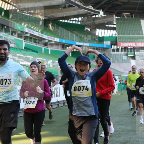 06.10.2024 - 19. swb-Marathon Bremen Yannick Fuchs http://msf.ph/oto/7450536 06.10.2024 10:35:23 Laufen im Stadion 7034, 7035, 7042, 7138, 7155, 7162, 7204, 7226, 7251, 7258, 7266, 7295, 7321, 7335, 7341, 7353, 7428, 7468, 7478, 7479, 7490, 7644, 7690, 7699, 7772, 7773, 7829, 7830, 7863, 7864, 7899, 7900, 7902, 7904, 7923, 7932, 7955, 7967, 8073, 8074, 8088, 8121, 8144, 8183, 8191, 8225, 8366, 8370, 8378, 8409, 8410, 8421, 8429, 8449, 8450, 8506, 8509, 8588, 8589, 8595, 8698, 8760, 8799, 8952, 9029 meine-sportfotos.de
