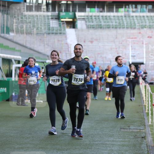 06.10.2024 - 19. swb-Marathon Bremen Yannick Fuchs http://msf.ph/oto/7450566 06.10.2024 10:35:30 Laufen im Stadion 7034, 7035, 7042, 7138, 7155, 7162, 7226, 7251, 7258, 7266, 7295, 7321, 7341, 7353, 7391, 7393, 7428, 7468, 7478, 7479, 7490, 7514, 7515, 7690, 7829, 7830, 7863, 7899, 7900, 7902, 7904, 7923, 7932, 7955, 7967, 8073, 8074, 8121, 8131, 8144, 8183, 8191, 8225, 8273, 8366, 8370, 8378, 8409, 8410, 8421, 8425, 8449, 8450, 8506, 8588, 8589, 8595, 8698, 8760, 8799, 8818, 8837, 8952, 8957, 9029, 9666 meine-sportfotos.de
