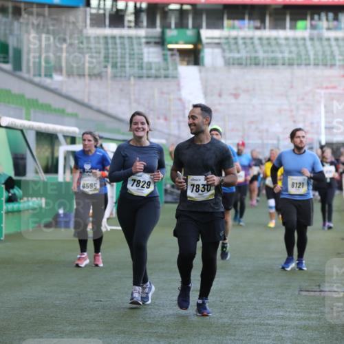 06.10.2024 - 19. swb-Marathon Bremen Yannick Fuchs http://msf.ph/oto/7450568 06.10.2024 10:35:30 Laufen im Stadion 7034, 7035, 7042, 7138, 7155, 7162, 7226, 7251, 7258, 7266, 7295, 7321, 7341, 7353, 7391, 7393, 7428, 7468, 7478, 7479, 7490, 7514, 7515, 7690, 7829, 7830, 7863, 7899, 7900, 7902, 7904, 7923, 7932, 7955, 7967, 8073, 8074, 8121, 8131, 8144, 8183, 8191, 8225, 8273, 8366, 8370, 8378, 8409, 8410, 8421, 8425, 8449, 8450, 8506, 8588, 8589, 8595, 8698, 8760, 8799, 8818, 8837, 8952, 8957, 9029, 9666 meine-sportfotos.de
