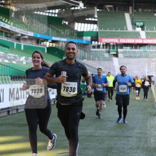 06.10.2024 - 19. swb-Marathon Bremen Yannick Fuchs http://msf.ph/oto/7450590 06.10.2024 10:35:35 Laufen im Stadion 7034, 7035, 7042, 7138, 7155, 7226, 7251, 7258, 7266, 7295, 7341, 7353, 7391, 7393, 7428, 7462, 7468, 7490, 7514, 7515, 7829, 7830, 7863, 7899, 7900, 7902, 7904, 7923, 7932, 7967, 7977, 8073, 8074, 8121, 8131, 8144, 8183, 8191, 8225, 8265, 8273, 8370, 8378, 8409, 8410, 8421, 8425, 8449, 8450, 8506, 8562, 8582, 8589, 8595, 8698, 8799, 8818, 8837, 8940, 8952, 8957, 9029, 9128, 9666 meine-sportfotos.de