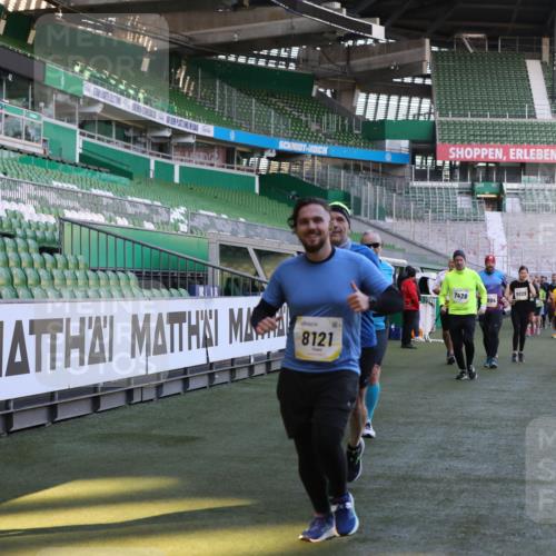 06.10.2024 - 19. swb-Marathon Bremen Yannick Fuchs http://msf.ph/oto/7450600 06.10.2024 10:35:37 Laufen im Stadion 7034, 7035, 7042, 7138, 7155, 7226, 7258, 7266, 7341, 7353, 7391, 7393, 7428, 7462, 7468, 7490, 7514, 7515, 7686, 7694, 7829, 7830, 7863, 7878, 7899, 7900, 7902, 7904, 7923, 7932, 7967, 7977, 8073, 8074, 8121, 8131, 8144, 8183, 8191, 8225, 8265, 8273, 8370, 8378, 8409, 8410, 8421, 8425, 8449, 8506, 8562, 8582, 8589, 8595, 8638, 8698, 8787, 8799, 8818, 8837, 8940, 8952, 8957, 9029, 9128, 9666 meine-sportfotos.de