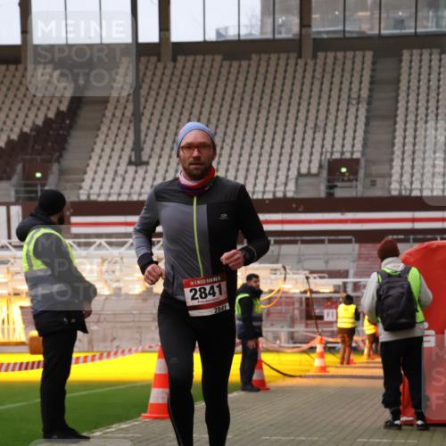 08.12.2024 - St. Pauli X-Mass-Run No. 14 Yannick Fuchs http://msf.ph/oto/7471793 08.12.2024 09:50:18 Ziel 2841, 3164 meine-sportfotos.de