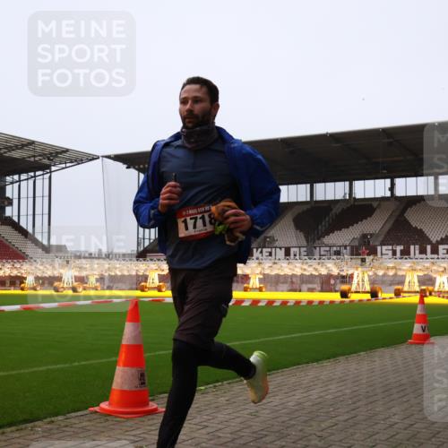 08.12.2024 - St. Pauli X-Mass-Run No. 14 Yannick Fuchs http://msf.ph/oto/7473624 08.12.2024 09:54:08 Ziel 216, 1718, 1850 meine-sportfotos.de