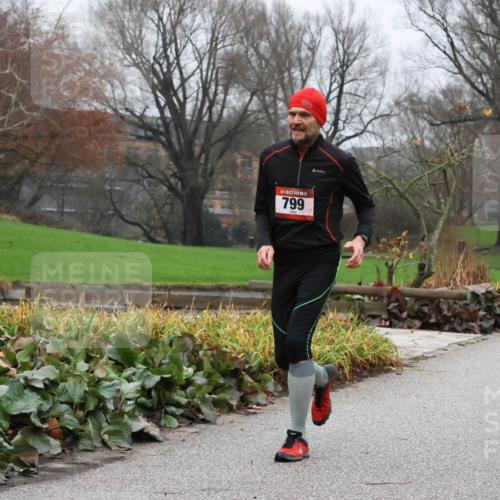 08.12.2024 - St. Pauli X-Mass-Run No. 14 Strokosch-Dieckow http://msf.ph/oto/7501258 08.12.2024 09:47:26 Laufen 14, 799 meine-sportfotos.de