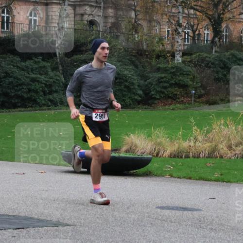 08.12.2024 - St. Pauli X-Mass-Run No. 14 Strokosch-Dieckow http://msf.ph/oto/7504398 08.12.2024 09:36:58 Laufen 2957 meine-sportfotos.de
