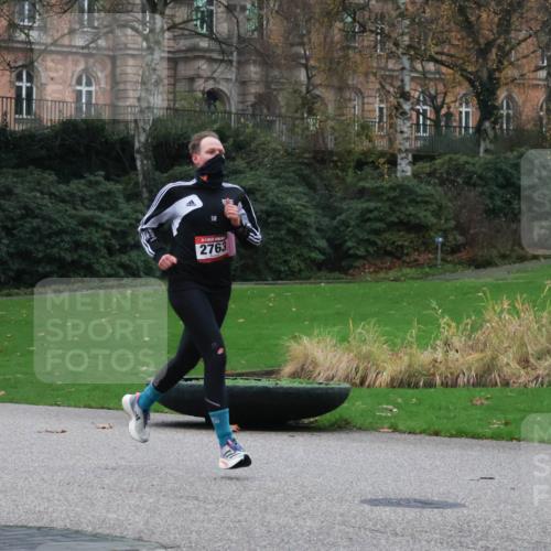 08.12.2024 - St. Pauli X-Mass-Run No. 14 Strokosch-Dieckow http://msf.ph/oto/7504414 08.12.2024 09:37:00 Laufen 2763 meine-sportfotos.de