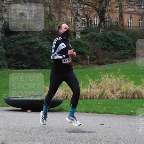 08.12.2024 - St. Pauli X-Mass-Run No. 14 Strokosch-Dieckow http://msf.ph/oto/7504415 08.12.2024 09:37:00 Laufen 2763 meine-sportfotos.de