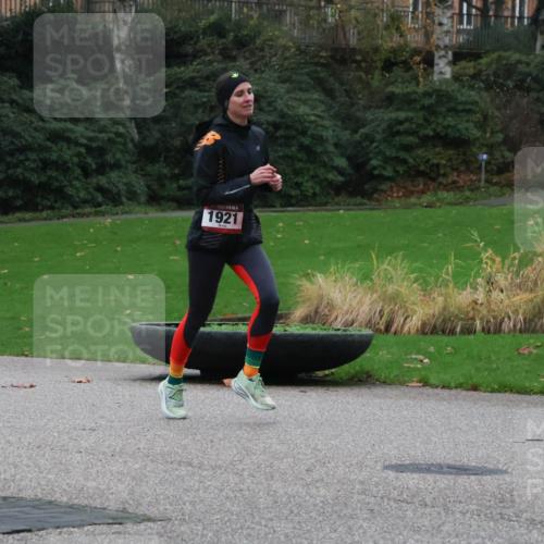 08.12.2024 - St. Pauli X-Mass-Run No. 14 Strokosch-Dieckow http://msf.ph/oto/7504424 08.12.2024 09:37:02 Laufen 1921 meine-sportfotos.de