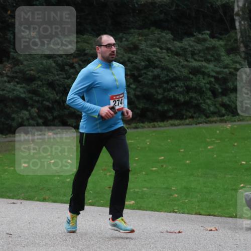 08.12.2024 - St. Pauli X-Mass-Run No. 14 Strokosch-Dieckow http://msf.ph/oto/7504454 08.12.2024 09:37:12 Laufen 2741 meine-sportfotos.de