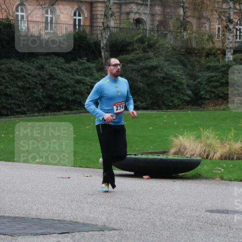 08.12.2024 - St. Pauli X-Mass-Run No. 14 Strokosch-Dieckow http://msf.ph/oto/7504457 08.12.2024 09:37:12 Laufen 2741 meine-sportfotos.de