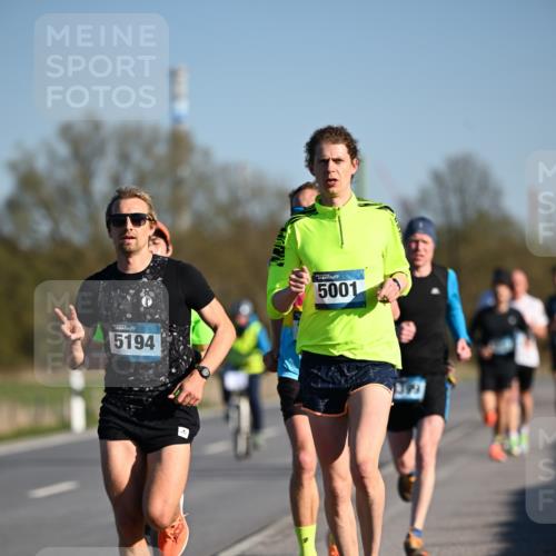 06.04.2025 - 44. Internationalen Wilhelmsburger Insellauf Dr. Thomas Lammeyer http://msf.ph/oto/7549695 06.04.2025 09:18:59 Laufen 5194, 5001, 399 meine-sportfotos.de