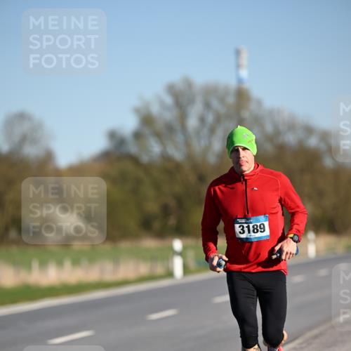 06.04.2025 - 44. Internationalen Wilhelmsburger Insellauf Dr. Thomas Lammeyer http://msf.ph/oto/7549877 06.04.2025 09:19:47 Laufen 3189 meine-sportfotos.de
