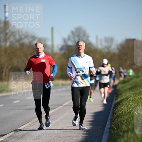 06.04.2025 - 44. Internationalen Wilhelmsburger Insellauf Dr. Thomas Lammeyer http://msf.ph/oto/7550321 06.04.2025 09:21:47 Laufen 3460, 4576 meine-sportfotos.de