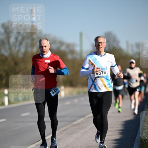06.04.2025 - 44. Internationalen Wilhelmsburger Insellauf Dr. Thomas Lammeyer http://msf.ph/oto/7550330 06.04.2025 09:21:48 Laufen 3460, 4576 meine-sportfotos.de