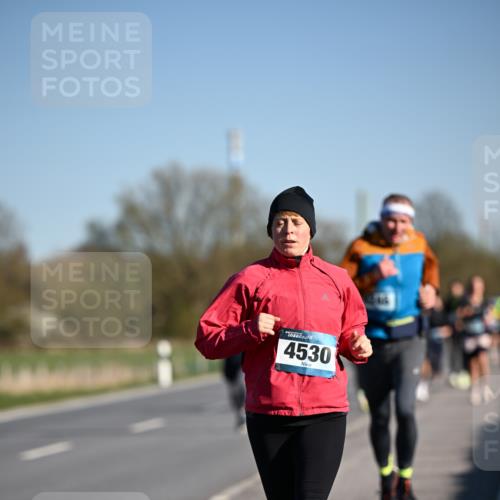 06.04.2025 - 44. Internationalen Wilhelmsburger Insellauf Dr. Thomas Lammeyer http://msf.ph/oto/7553071 06.04.2025 09:27:17 Laufen 4530 meine-sportfotos.de