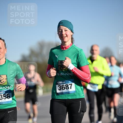 06.04.2025 - 44. Internationalen Wilhelmsburger Insellauf Dr. Thomas Lammeyer http://msf.ph/oto/7553257 06.04.2025 09:27:32 Laufen 356, 3687, 8 meine-sportfotos.de