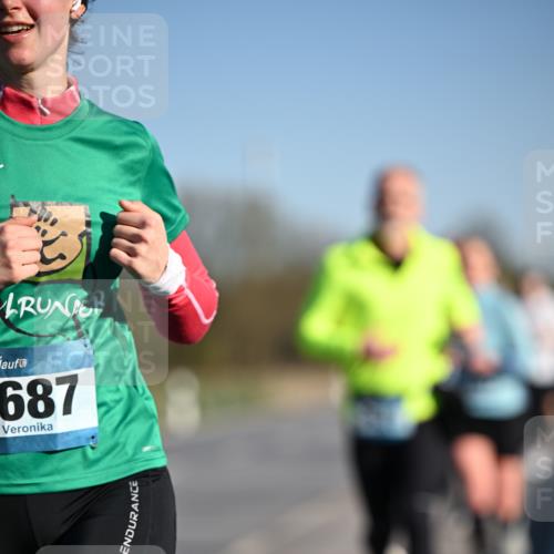 06.04.2025 - 44. Internationalen Wilhelmsburger Insellauf Dr. Thomas Lammeyer http://msf.ph/oto/7553265 06.04.2025 09:27:34 Laufen 687 meine-sportfotos.de
