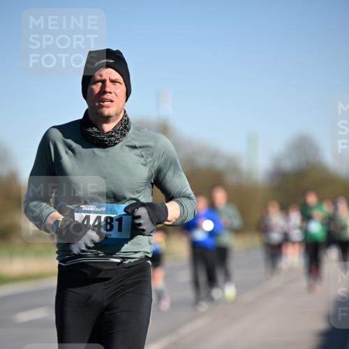06.04.2025 - 44. Internationalen Wilhelmsburger Insellauf Dr. Thomas Lammeyer http://msf.ph/oto/7553600 06.04.2025 09:28:01 Laufen 4481 meine-sportfotos.de