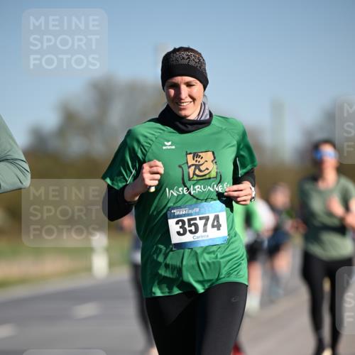 06.04.2025 - 44. Internationalen Wilhelmsburger Insellauf Dr. Thomas Lammeyer http://msf.ph/oto/7553685 06.04.2025 09:28:10 Laufen 3574 meine-sportfotos.de