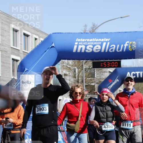 06.04.2025 - 44. Internationalen Wilhelmsburger Insellauf A. Gomolzig http://msf.ph/oto/7555428 06.04.2025 10:42:58 Ziel 3009, 3324, 3563, 4002, 4185, 4399, 4487, 4506 meine-sportfotos.de