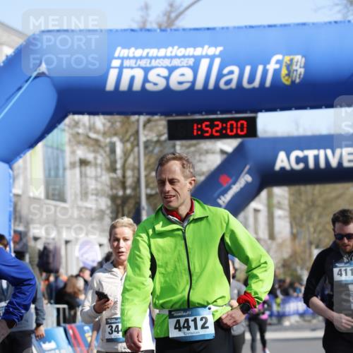 06.04.2025 - 44. Internationalen Wilhelmsburger Insellauf A. Gomolzig http://msf.ph/oto/7555472 06.04.2025 10:41:58 Ziel 3308, 3446, 3656, 3830, 3890, 3941, 4115, 4566 meine-sportfotos.de