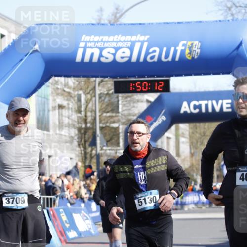 06.04.2025 - 44. Internationalen Wilhelmsburger Insellauf A. Gomolzig http://msf.ph/oto/7555580 06.04.2025 10:40:10 Ziel 3544, 4380, 4389, 4501, 5130 meine-sportfotos.de