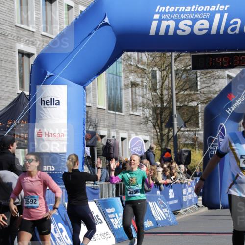 06.04.2025 - 44. Internationalen Wilhelmsburger Insellauf A. Gomolzig http://msf.ph/oto/7555648 06.04.2025 10:39:28 Ziel 3592, 3915, 4356, 4560, 4592 meine-sportfotos.de