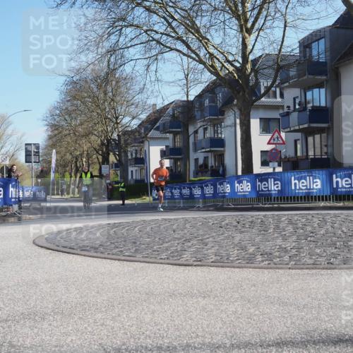06.04.2025 - 44. Internationalen Wilhelmsburger Insellauf Luisa Fischer http://msf.ph/oto/7556032 06.04.2025 10:05:19 Ziel  meine-sportfotos.de