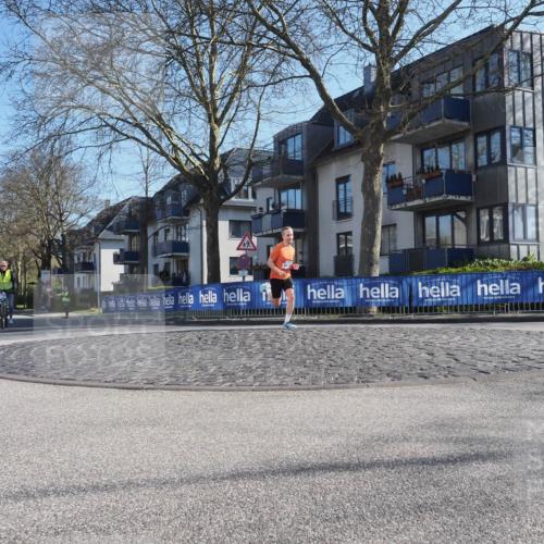 06.04.2025 - 44. Internationalen Wilhelmsburger Insellauf Luisa Fischer http://msf.ph/oto/7556071 06.04.2025 10:05:21 Ziel  meine-sportfotos.de