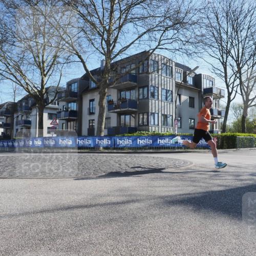 06.04.2025 - 44. Internationalen Wilhelmsburger Insellauf Luisa Fischer http://msf.ph/oto/7556096 06.04.2025 10:05:22 Ziel  meine-sportfotos.de