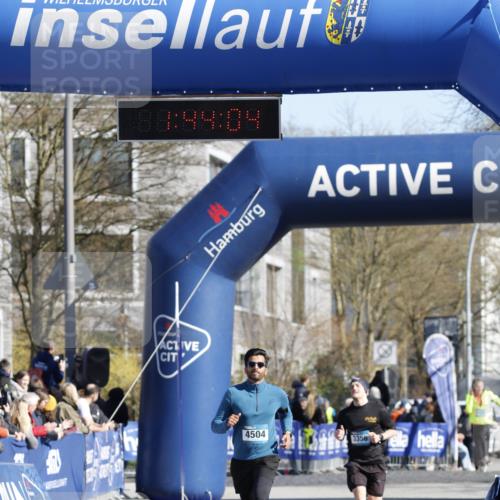 06.04.2025 - 44. Internationalen Wilhelmsburger Insellauf A. Gomolzig http://msf.ph/oto/7556135 06.04.2025 10:34:02 Ziel 3909, 4465 meine-sportfotos.de